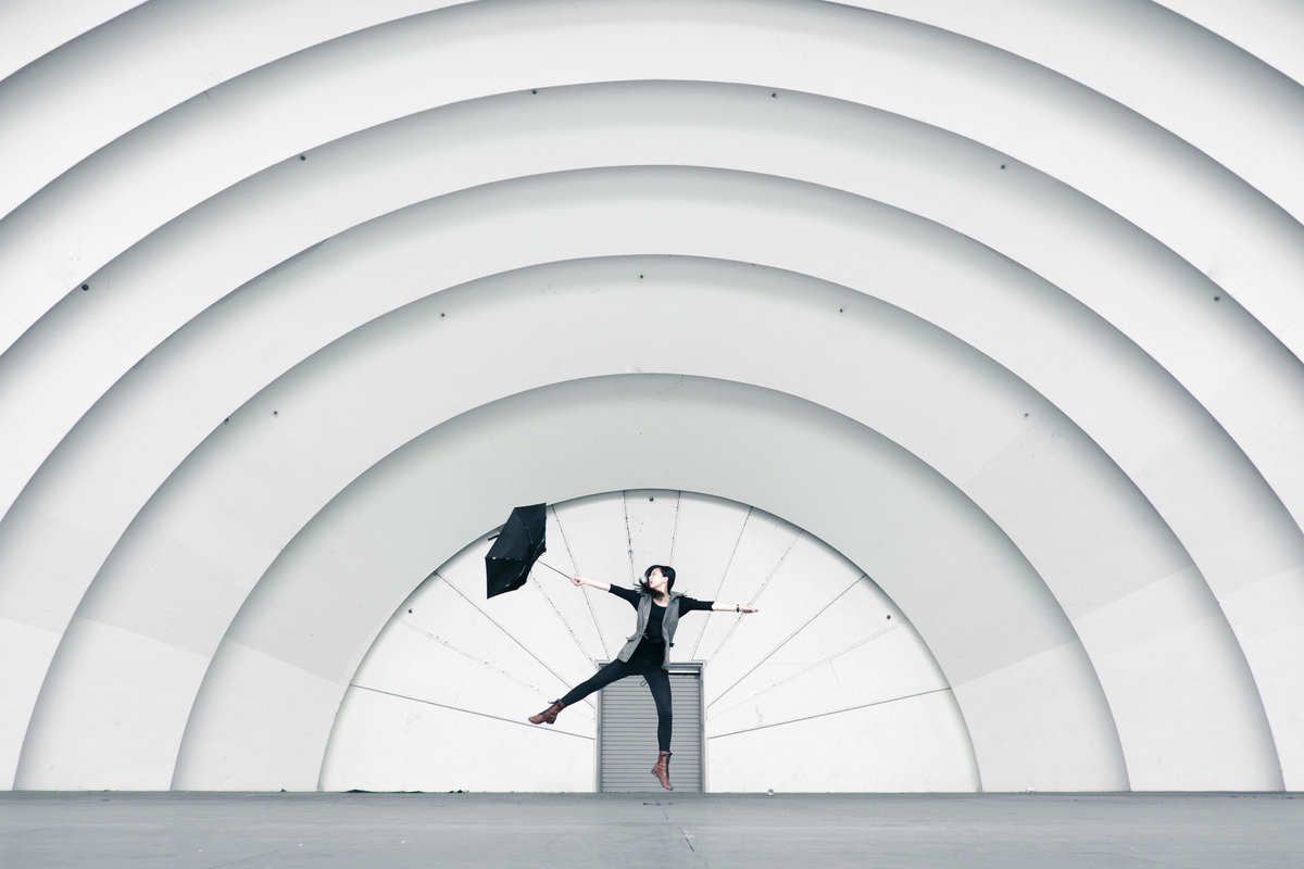 9 Ways to Sell Art Without Gallery Representation
