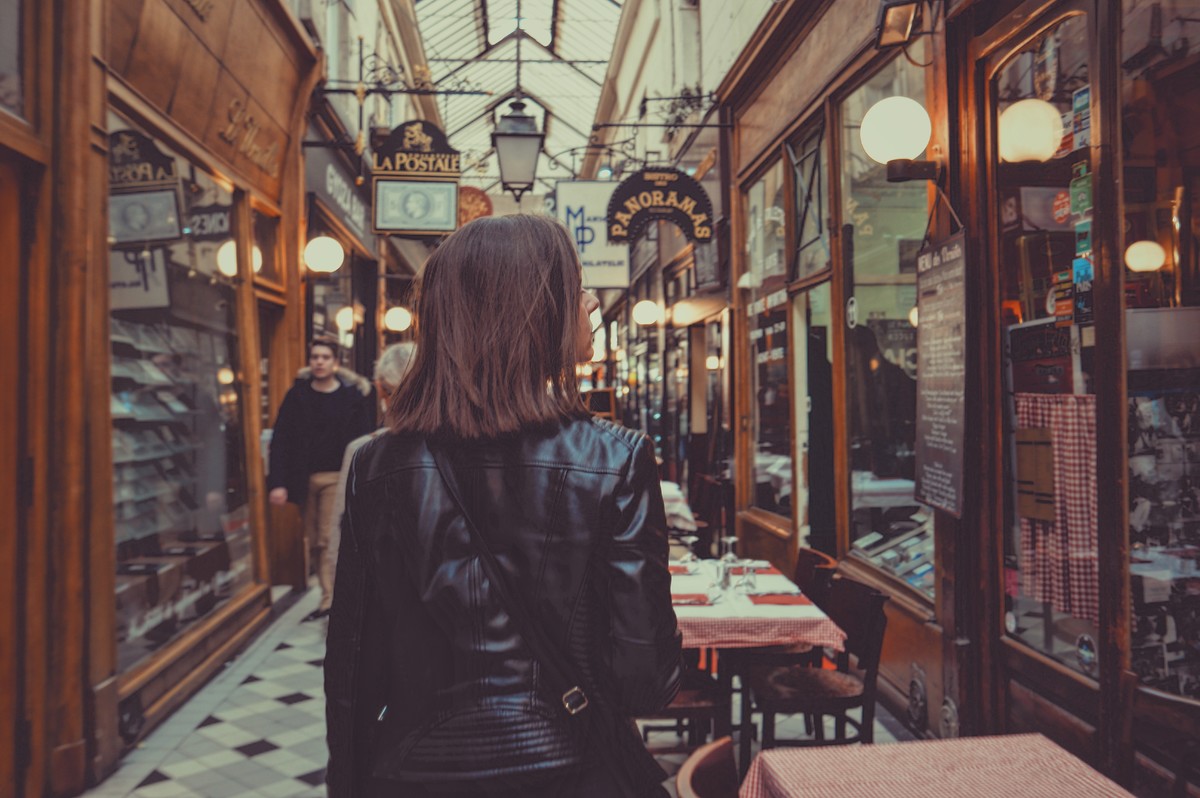 9 Collector Resources to Find Art You Want to Buy