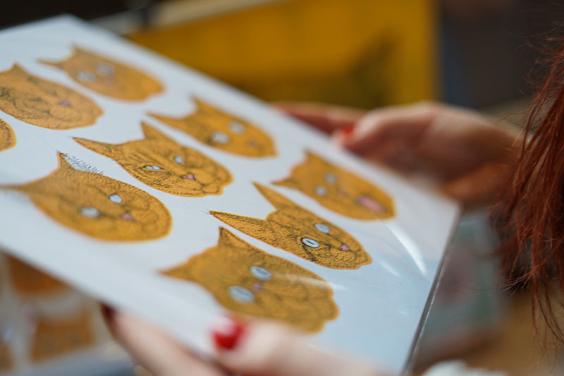 The Pros and Cons of Print-on-Demand 