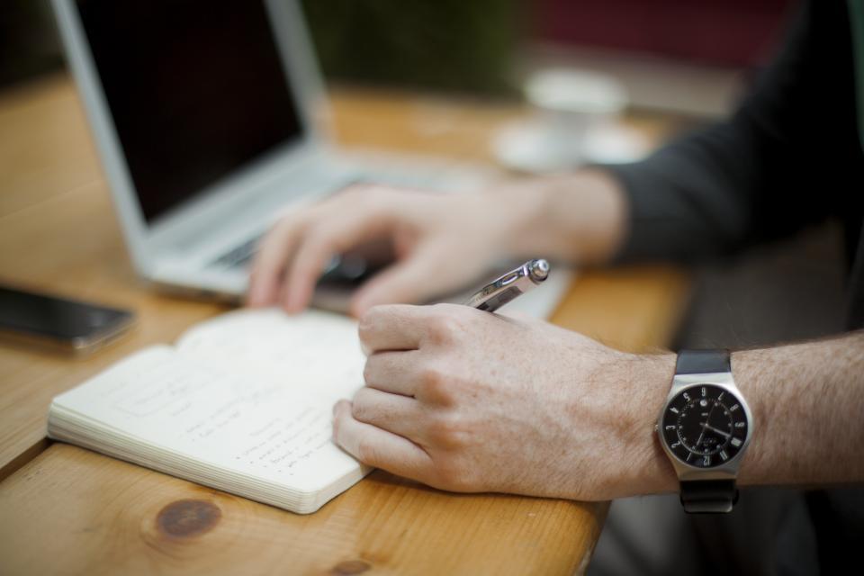 How to Write an Appealing Artist Biography
