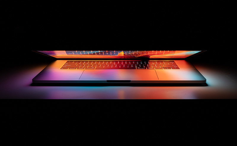 Digital Tools for Artists to Run a Remote Career During Coronavirus