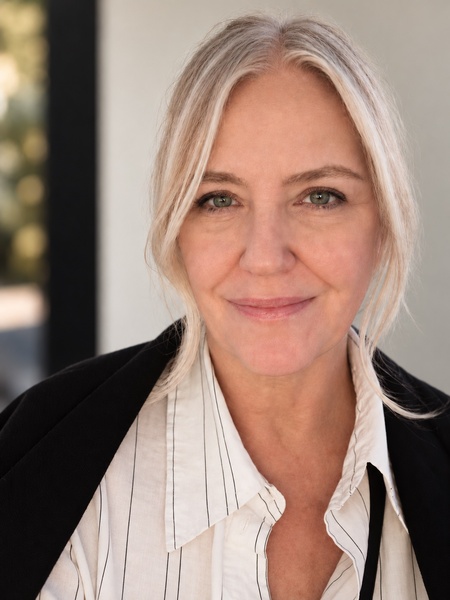 Carla Roth profile image