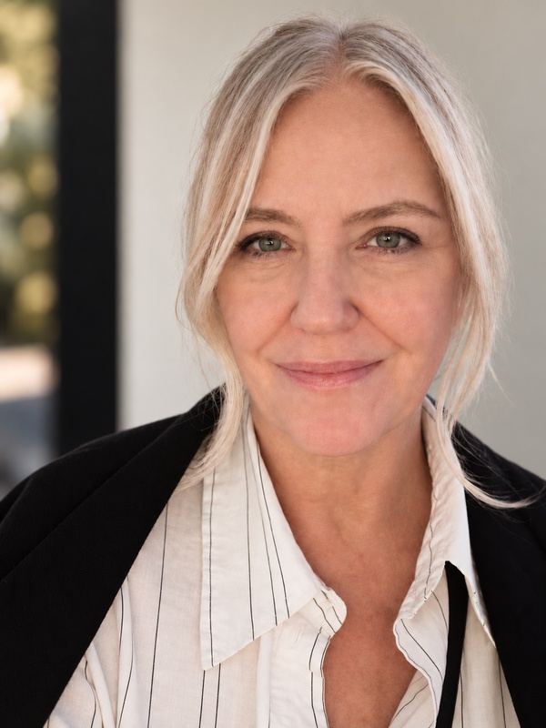 Carla Roth profile image