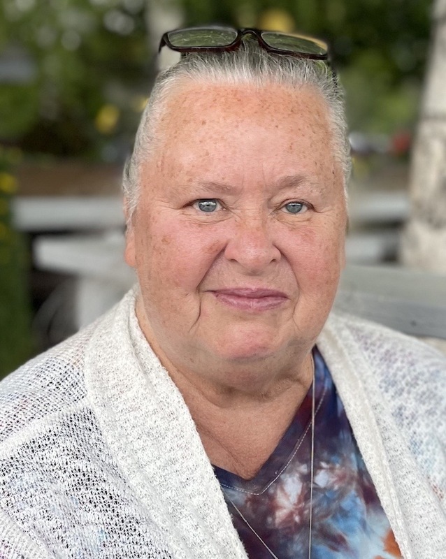Helen R Klebesadel profile image