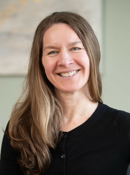 Nanette Moss