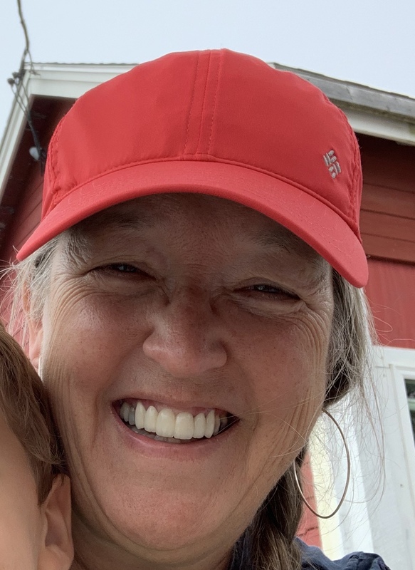 Tina Ellis profile image