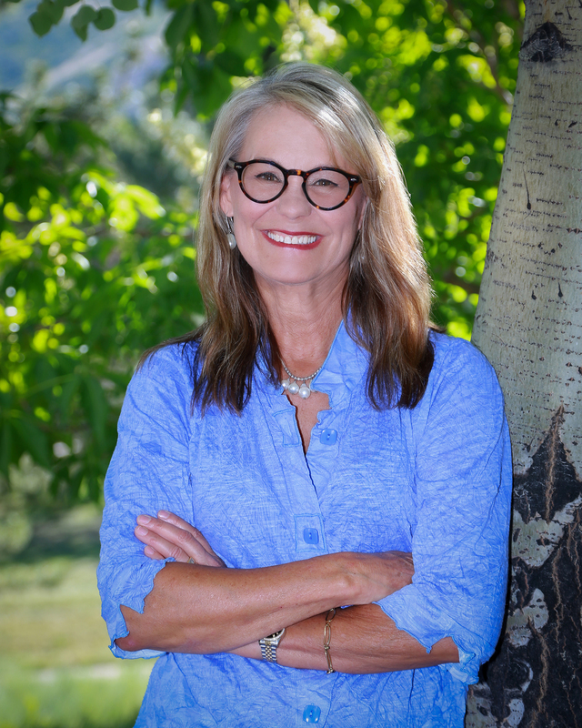 Julie Kay Midyett profile image