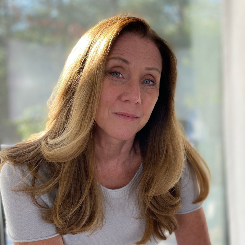 Elizabeth Paris profile image
